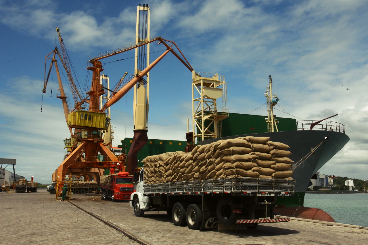 barco exportador